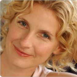 Elizabeth Gilbert speaker 