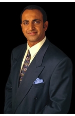 Riz Khan